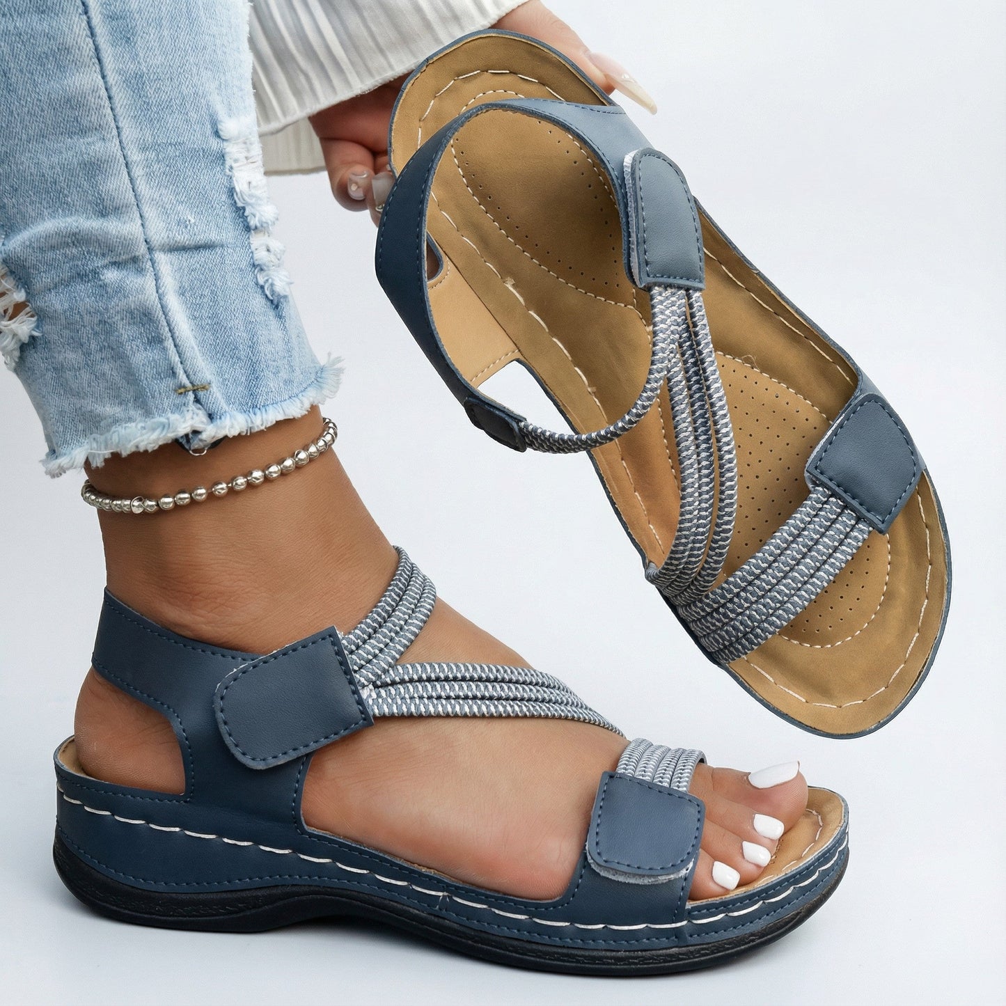 SALERNO – Sandalo Donna con Fasce Elastiche